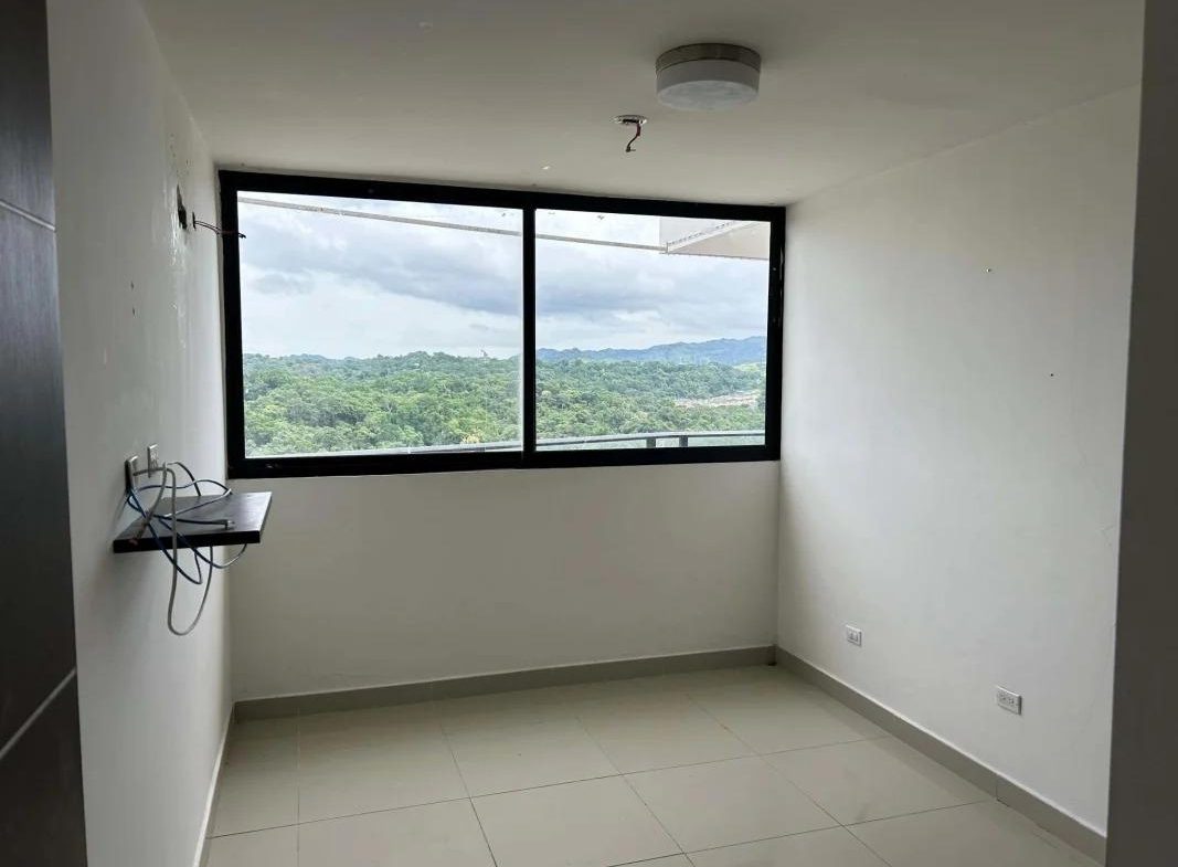 1067